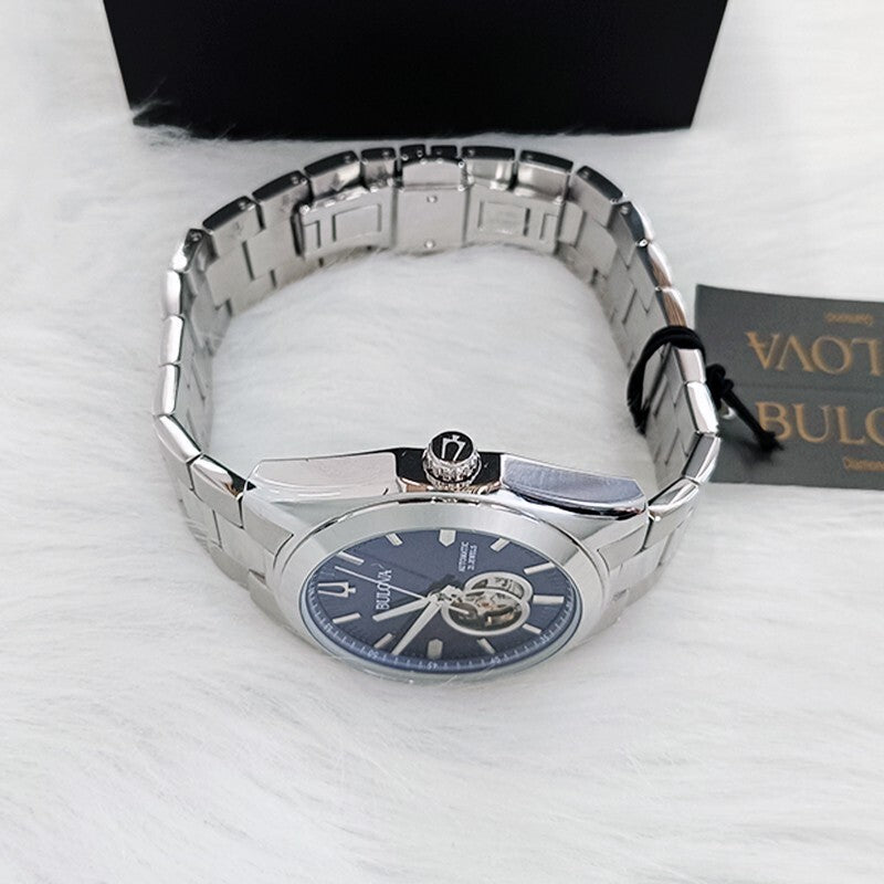 Bulova — Surveyor Automatic (96A275)